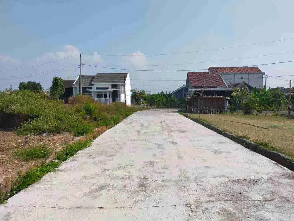 Kavling murah 72m² muka 7,66m  jalan cor 6m , Timur perum Safira, Ngamban Buran Tasikmadu Karanganyar: