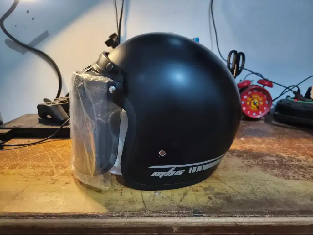 Helm Bogo hitam doff