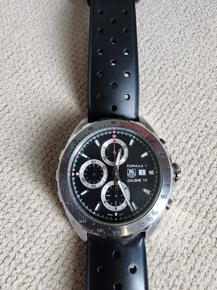 FORMULA 1 CALIBRE 16 CHRONOGRAPH BLACK DIAL (2017)