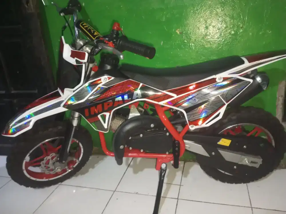 Motor trail anak