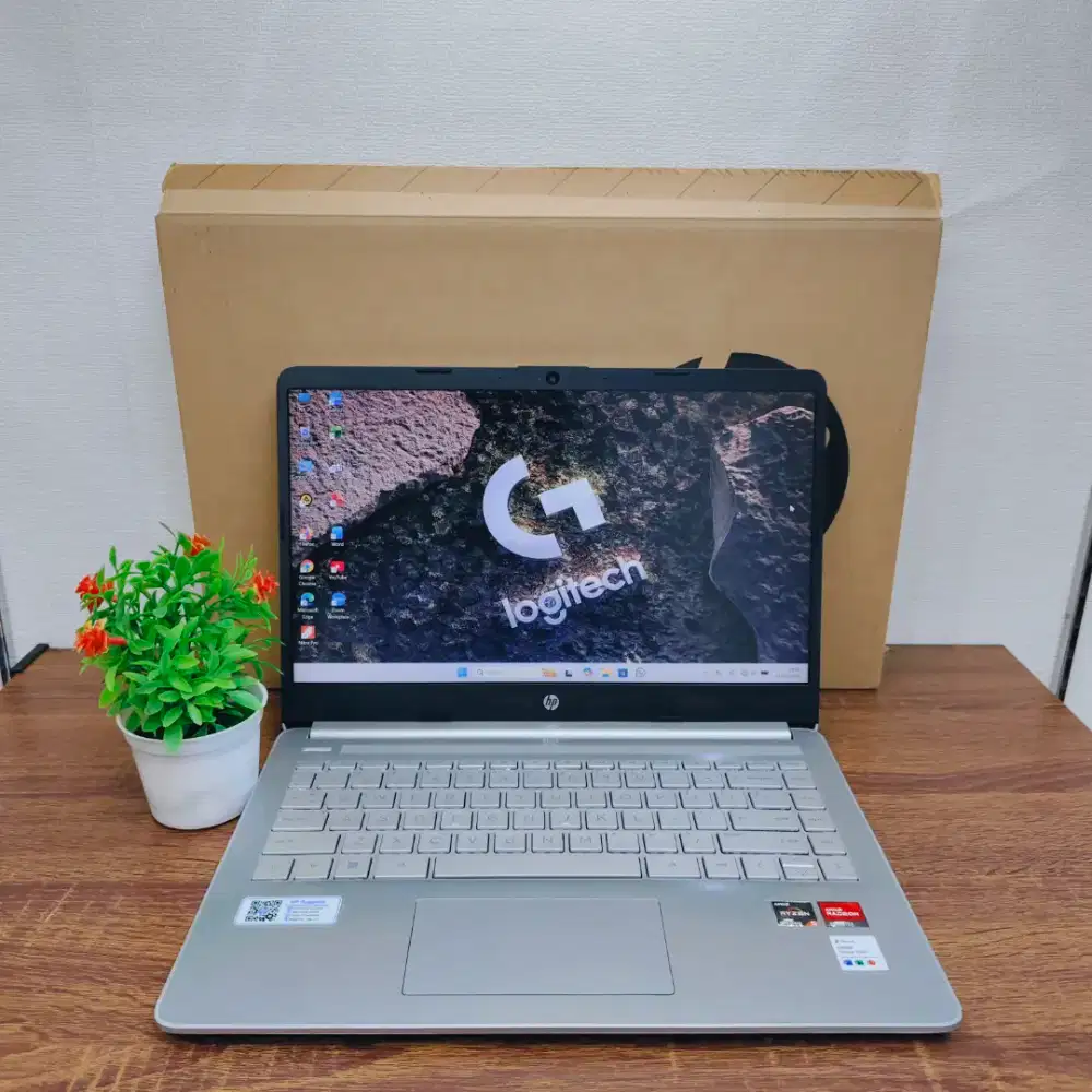 Laptop Hp14s-fq1135TU Ryzen 5-5500U Ram 8/512GB 14inc Fulset