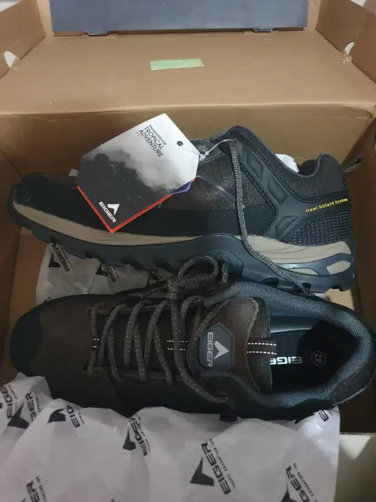 Sale shoes eiger new