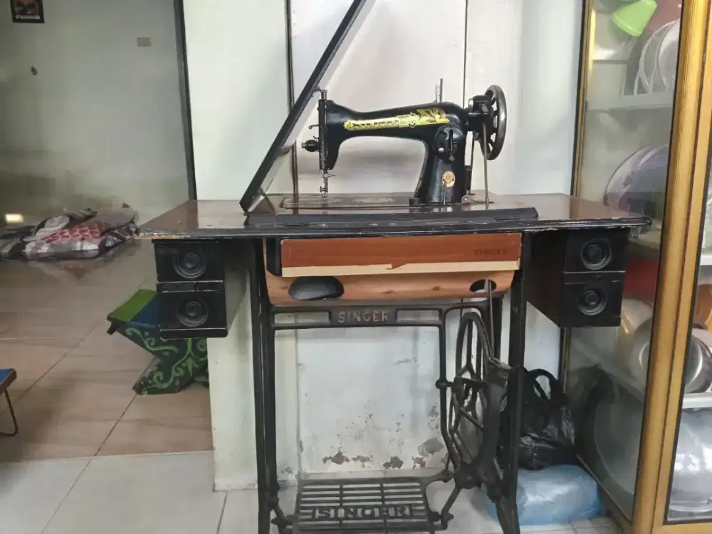 Mesin jahit singer