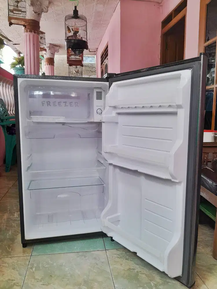 Kulkas sharp 1 pintu msh garansi resmi