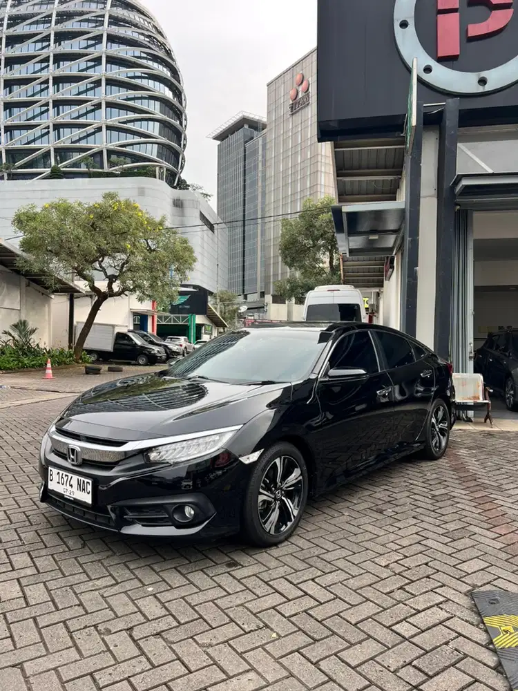 Honda Civic 2018 Bensin
