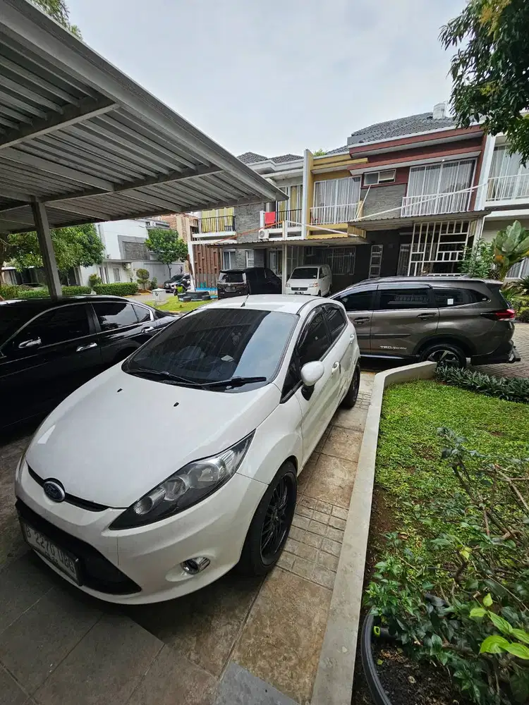 Ford Fiesta Trend 1.4 AT