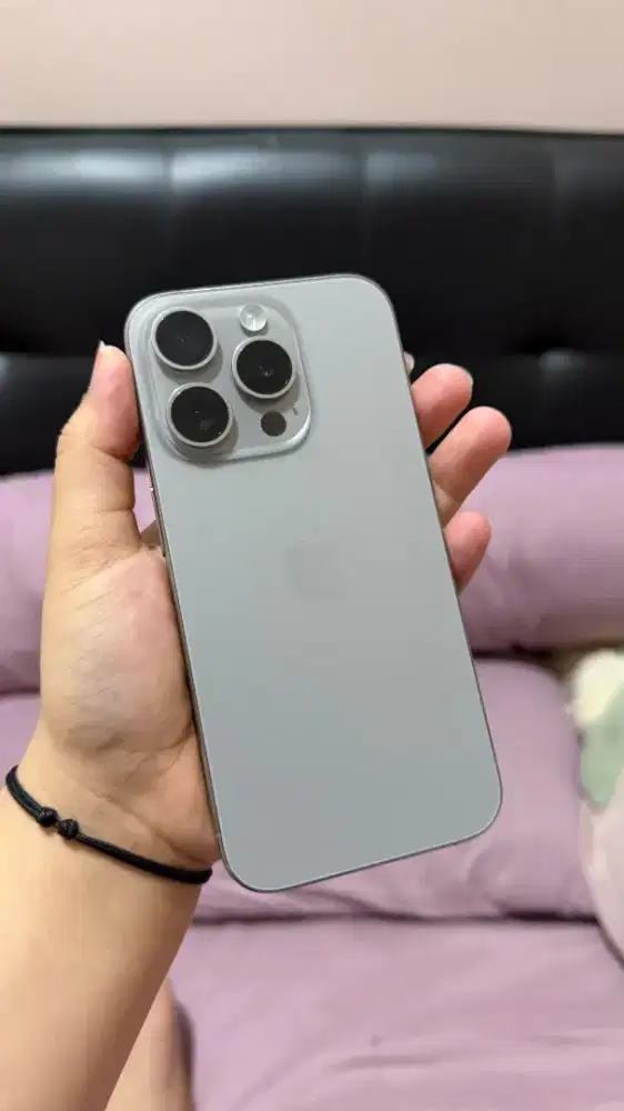 iPhone 15 pro natural titanium 256gb iBox