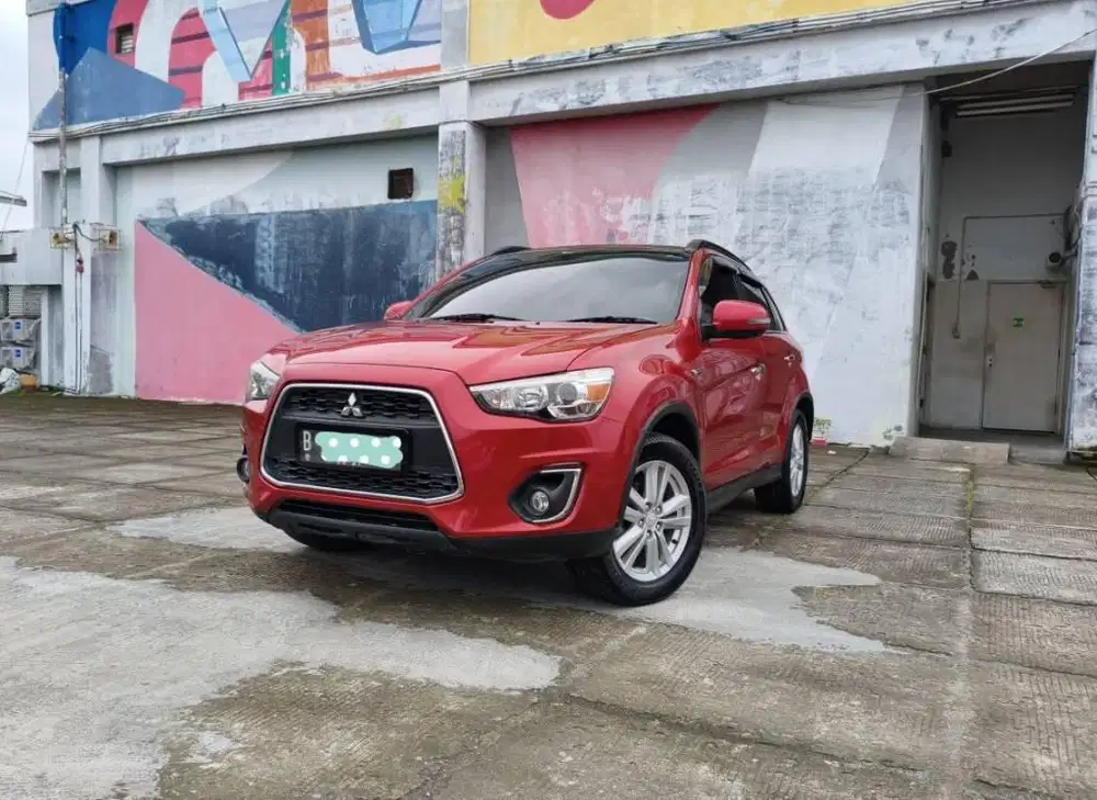 ISTIMEWA OUTLANDER PX 2017