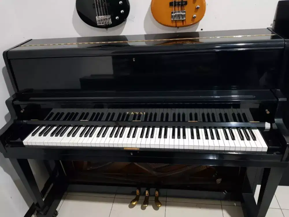Piano Akustik Kawai UST-6