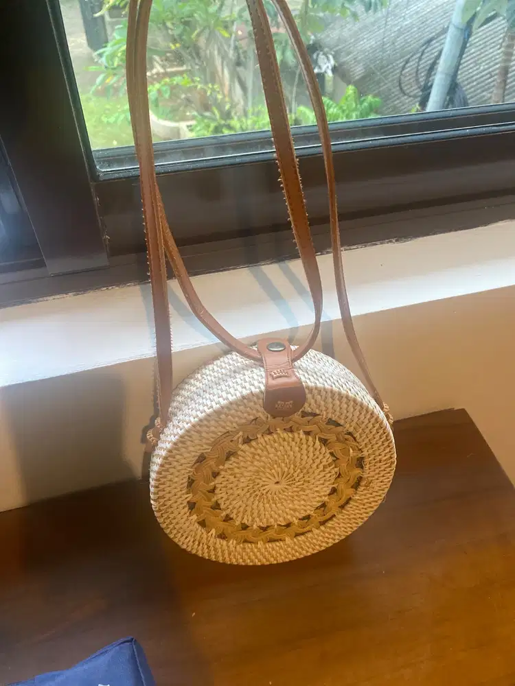 Tas anyaman bali