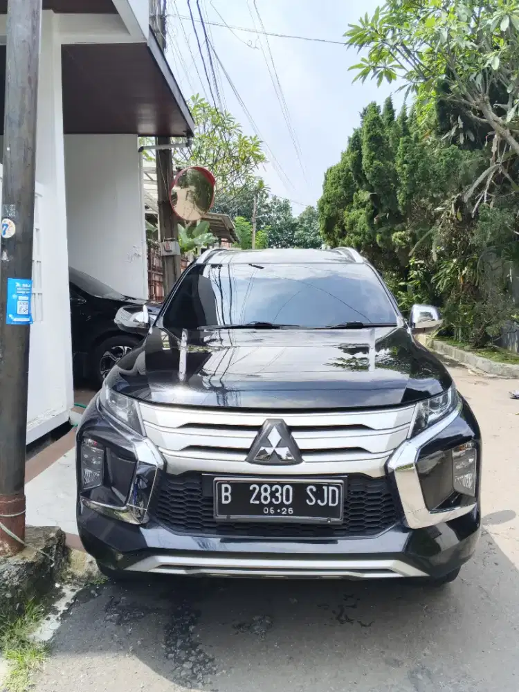 Mitsubishi Pajero sport exceed 4x2 at 2021