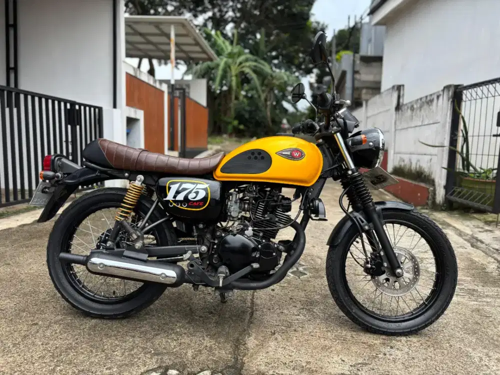 KAWASAKI W175 BISA TT
