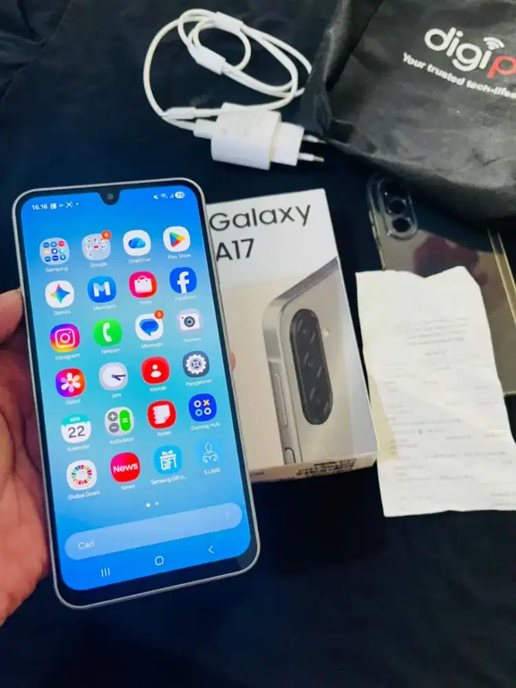 Samsung A17 8/128 lengkap,mulus kali,no minus