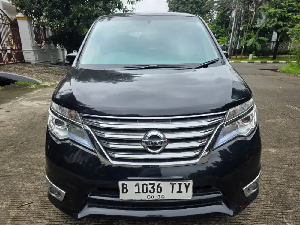 Dijual Nissan Serena AT HWS 2015 C26 (facelift).