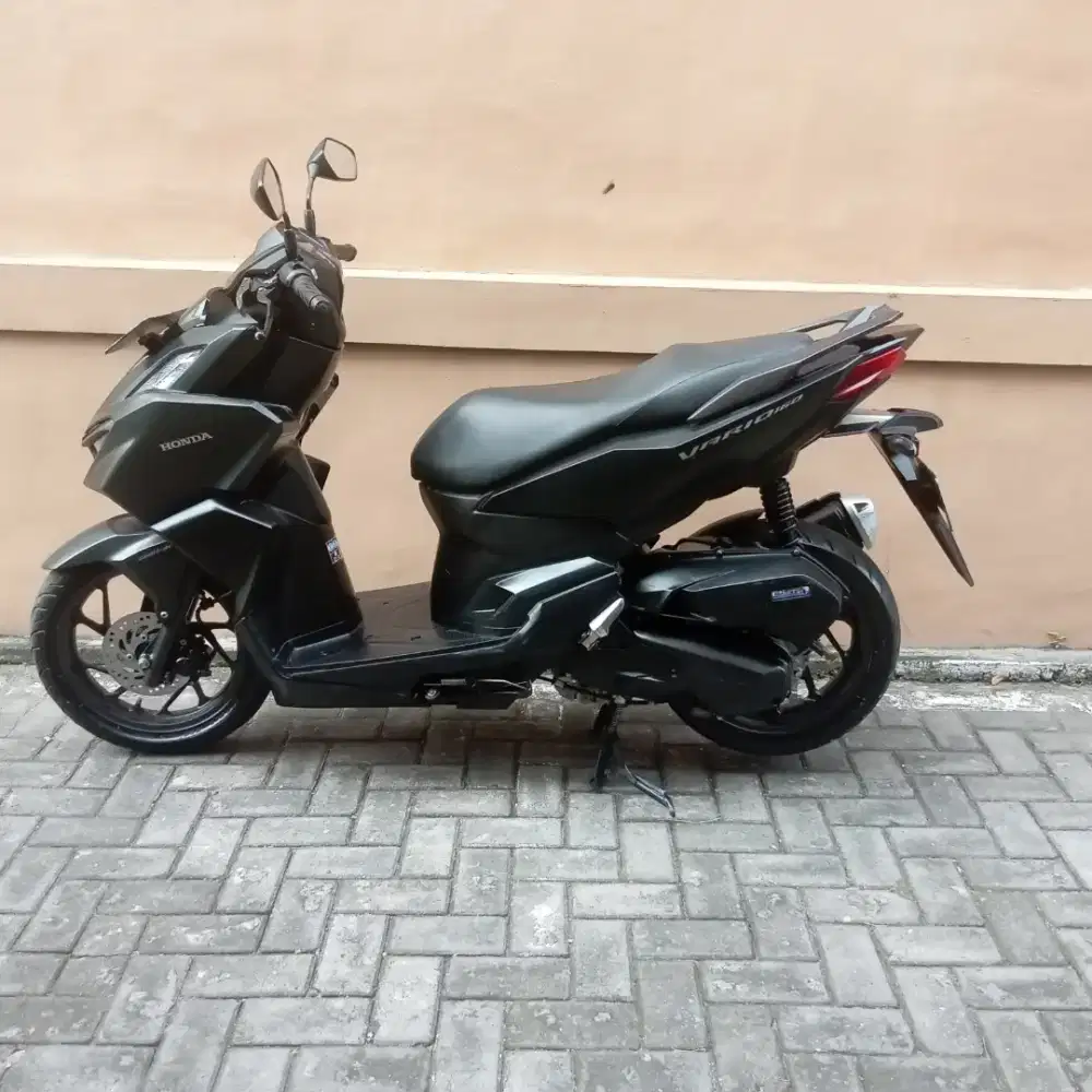 Vario 160 cbs 2022 istimewa