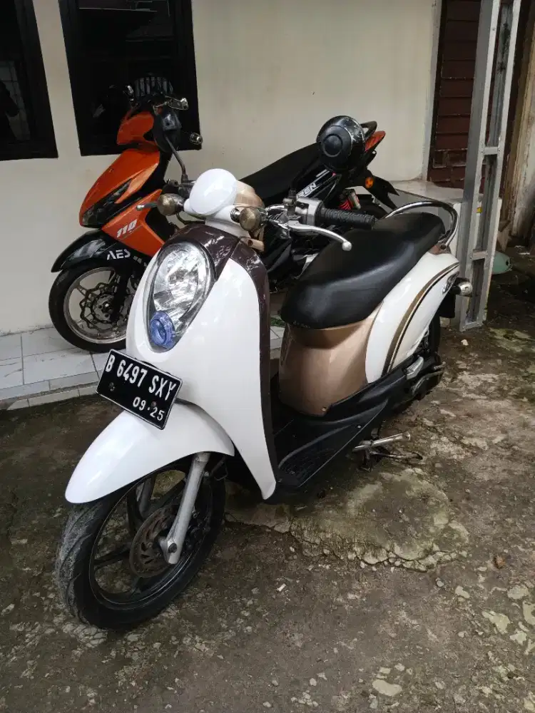 Honda Scoopy 2010 istimewa siap pakai
