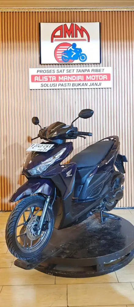 VARIO 150 2016. ISTIMEWA PAJAK HIDUP SS LENGKAP MESIN ADEM BISA NEGO
