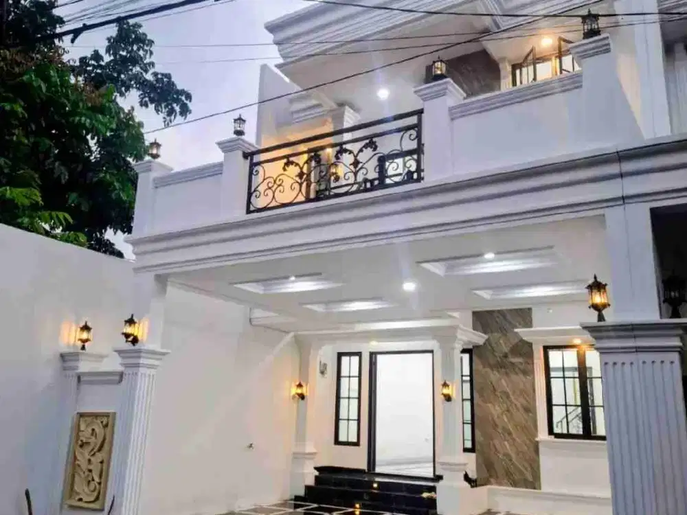 RUMAH DI JUAL DALAM KOMPLEK DI KALISARI,PASAR REBO JAKARTA TIMUR DEKAT SEKOLAH NOAH