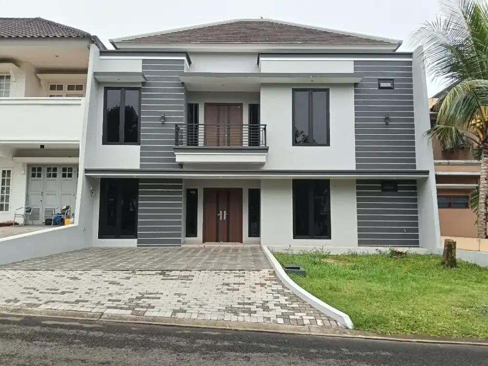 Dijual cepat rumah cantik depan taman diperumahan kota wisata Cibubur