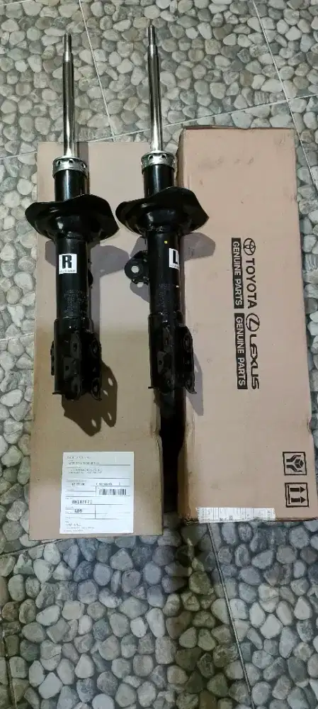 Shockbreaker Depan All New Avanza 2022 up