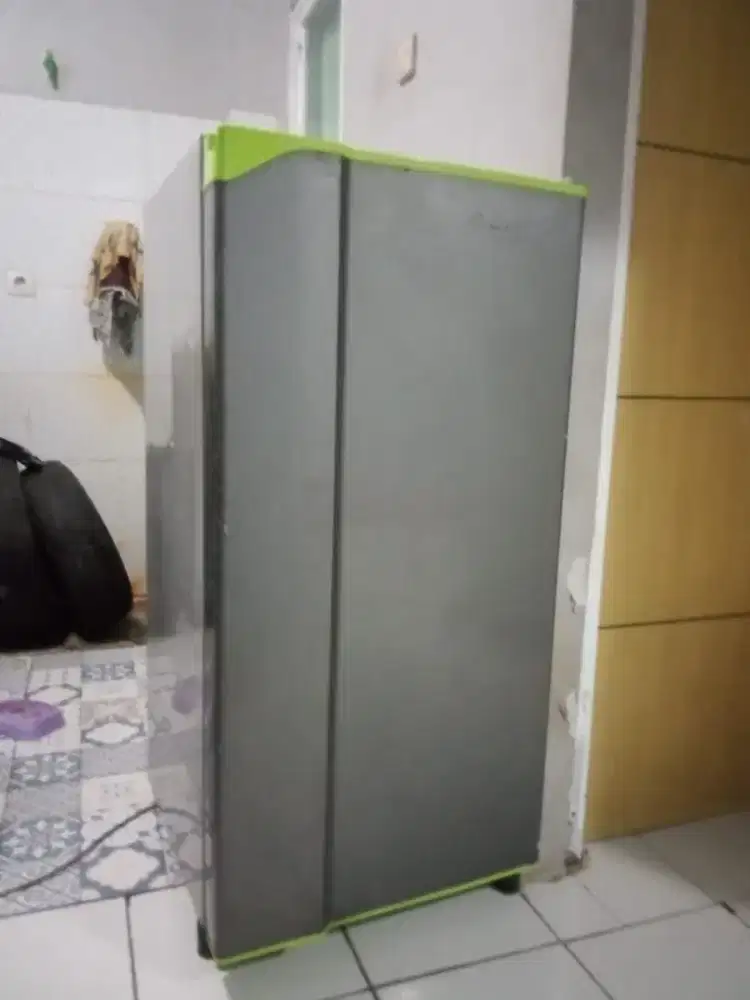 Kulkas Toshiba 1 pintu