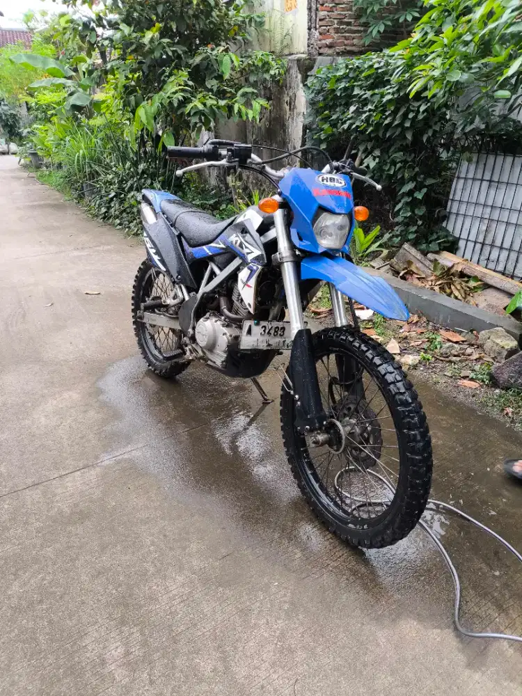 Kawasaki klx 150cc pjk idup