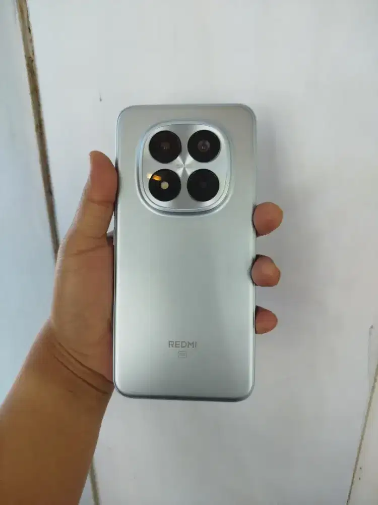 Redmi note 15pro+ 5g 8/256