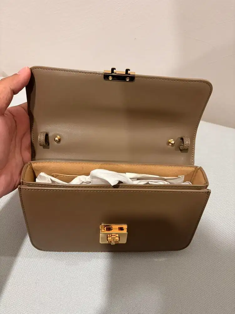 Tas Pedro wanita second