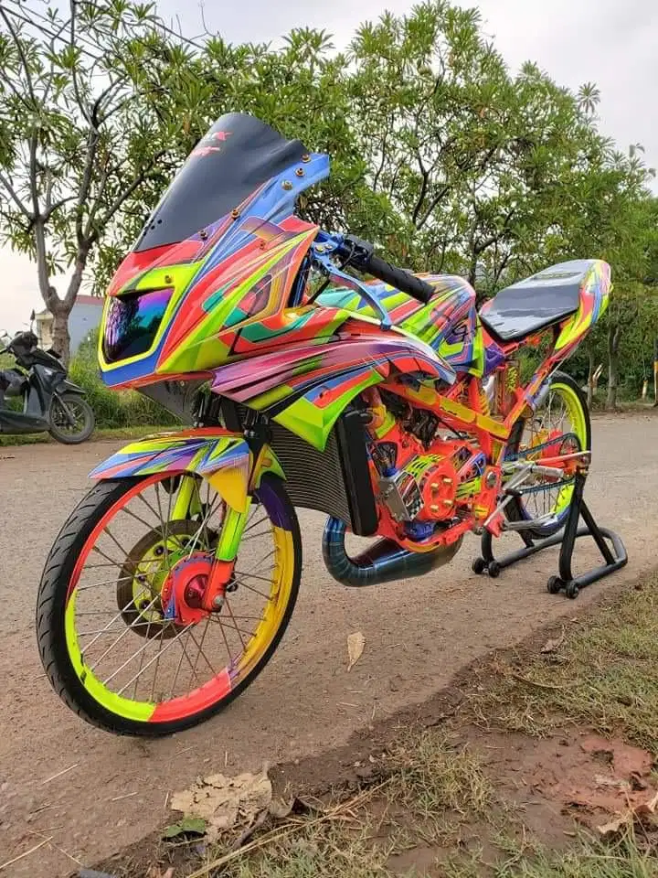 Ninja RR 2010 Modifikasi Full Air Brus