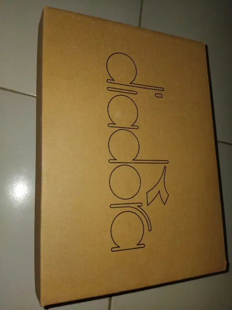 Diadora Nalin Wanita