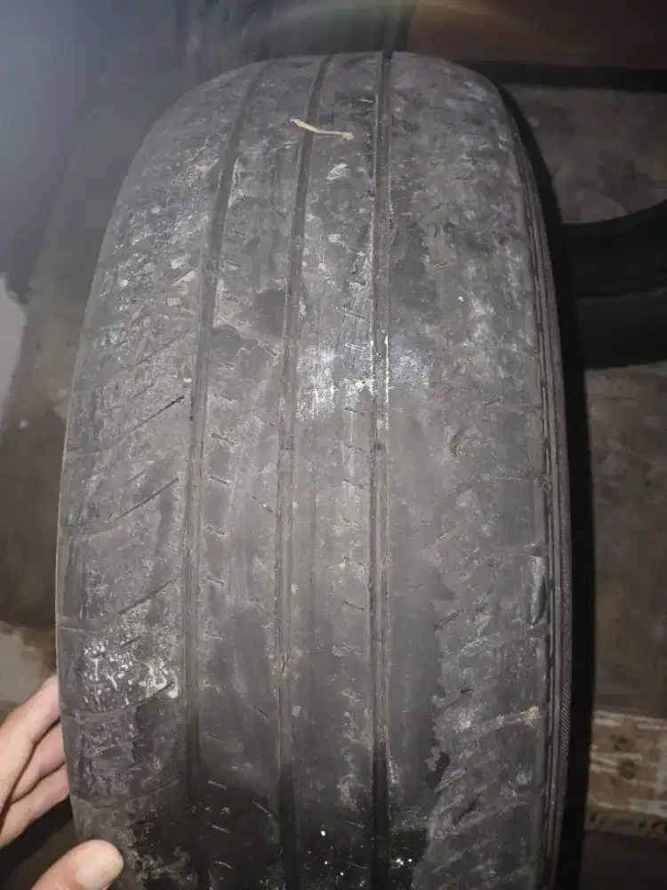 Ban dunlop enasave ec300+ untuk ertiga