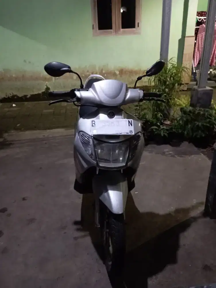 yamaha nouvo lele 2004 silver..