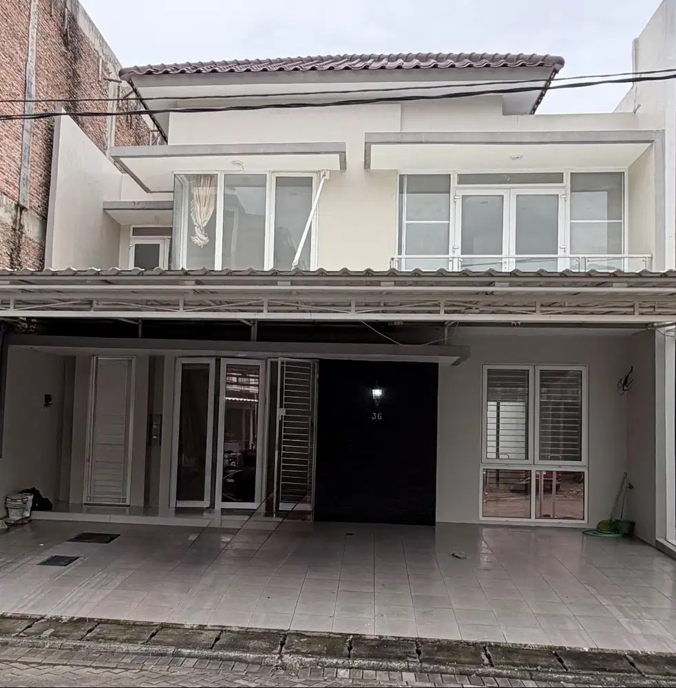 Disewakan Rumah Jakarta Barat 2 lantai