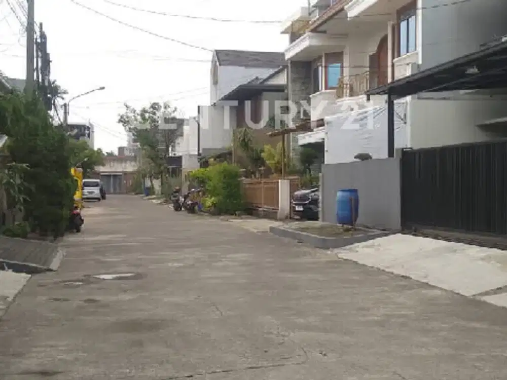 Rumah Siap Huni Furnished Adem Moh Toha.