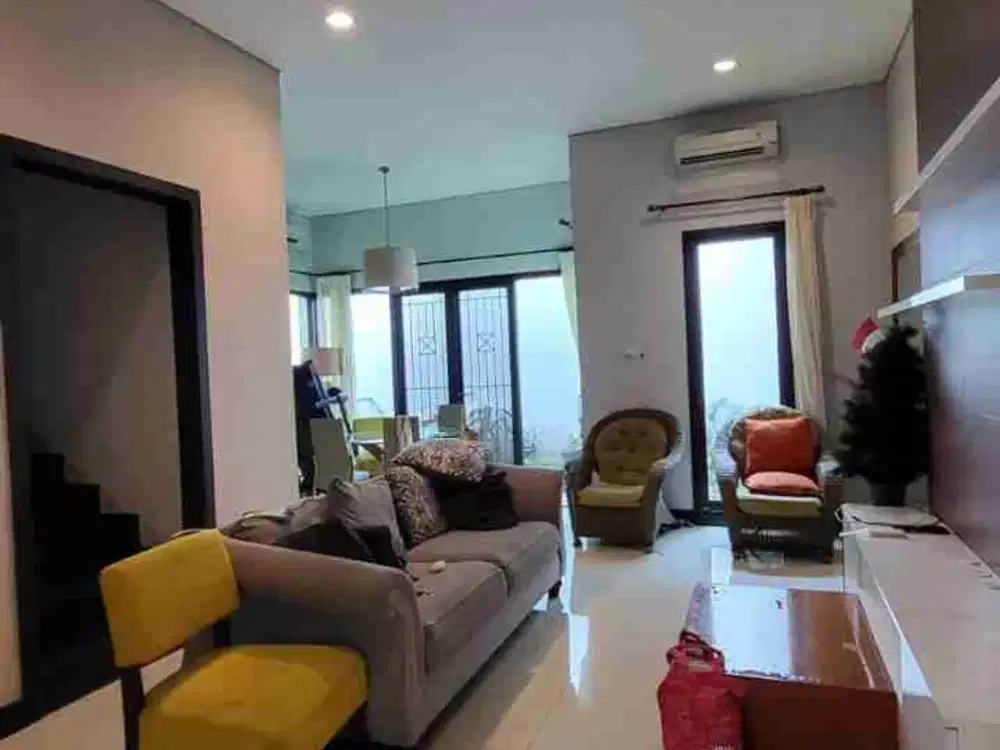 Murah! DiBawah NJOP Rumah dalam cluster eksklusif pulomas 9x18 2 lantai siap huni