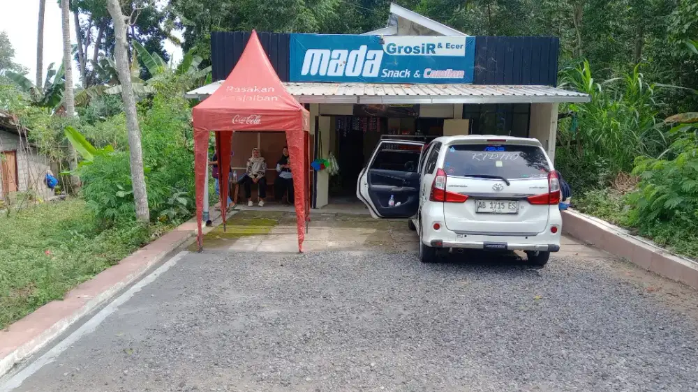 dicari tukang potong rambut