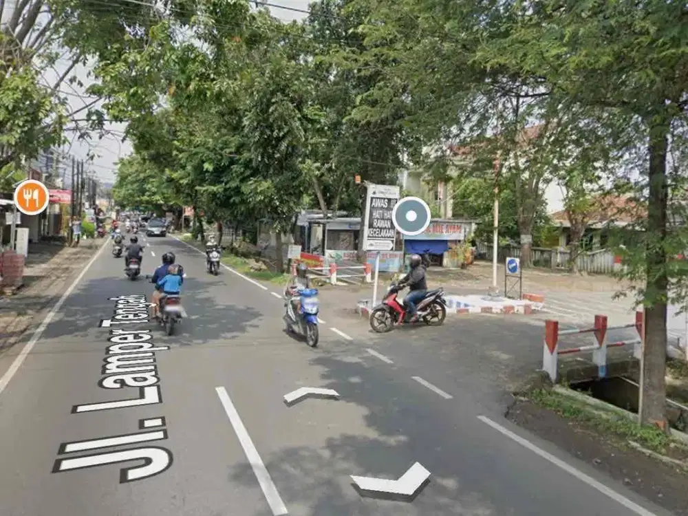 TANAH 300m2 POSISI HOOK PINGGIR JALAN RAYA LAMPER TEMBALANG SEMARANG