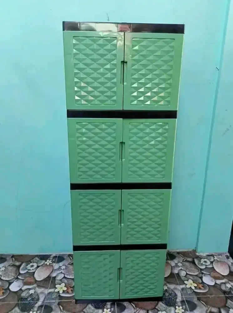 Lemari plastik murah