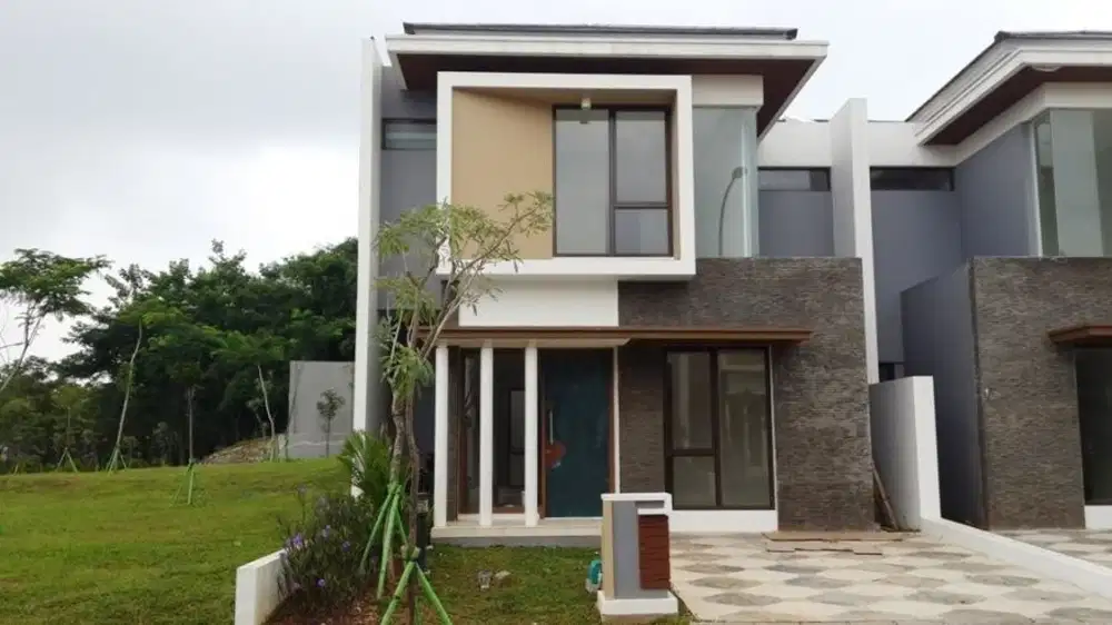 DI JUAL RUMAH BRAND NEW HOUSE, FORESTA, DI BSD, TANGERANG SELATAN