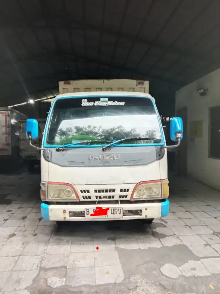 Jual Truk Engkel Box Elf NHR 55