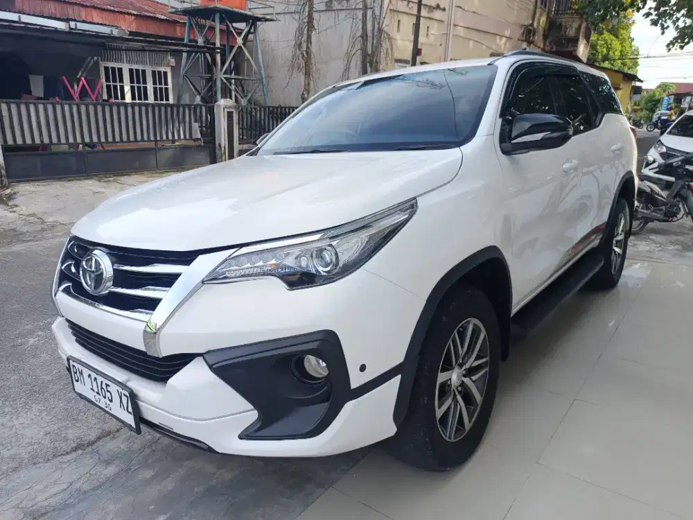 Fortuner G disel Matic km 40 ribuan super