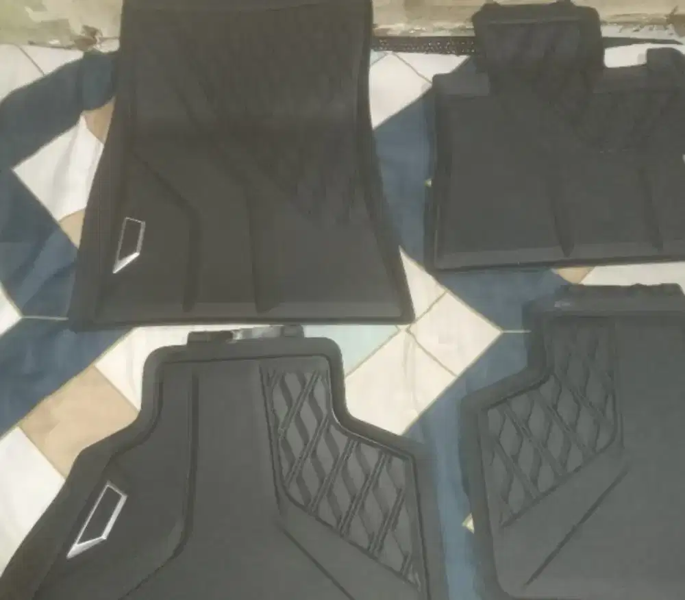 Karpet karet BMW X5 G05 original OEM GERMANY