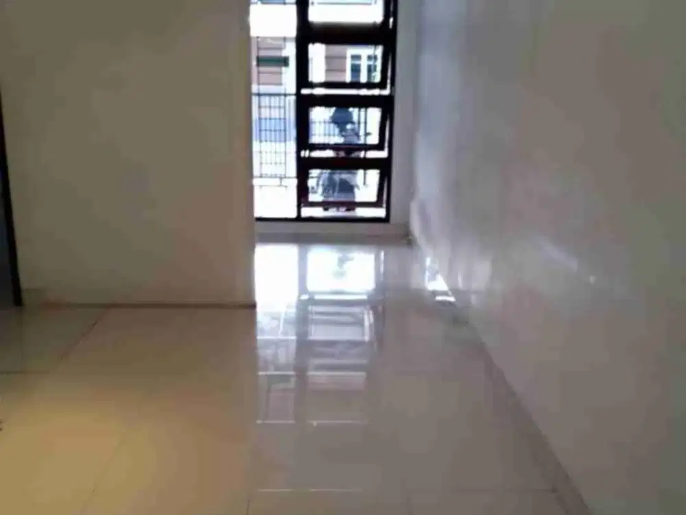 Dijual/Disewa Rumah Taman Holis Indah