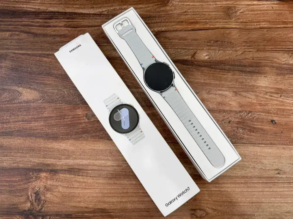 Samsung Galaxy Watch 7 44mm Silver Ex Sein Lengkap Normal Mulus