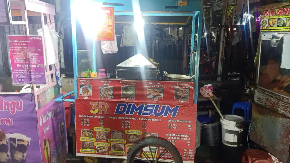 Dibutuhkan karyawan jaga dimsum