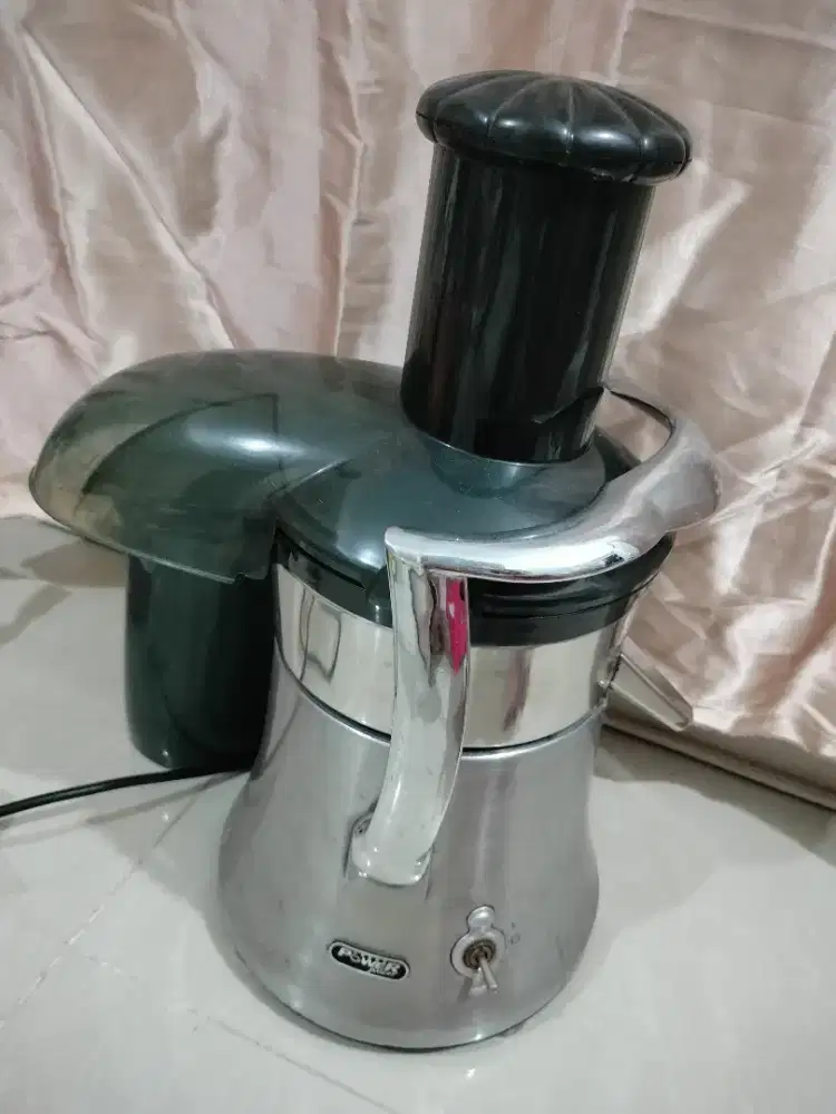 Juicer merk power juicer