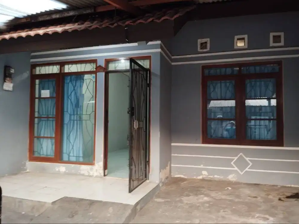 Rumah Nyaman Siap Huni di Taman Kopo Indah 3