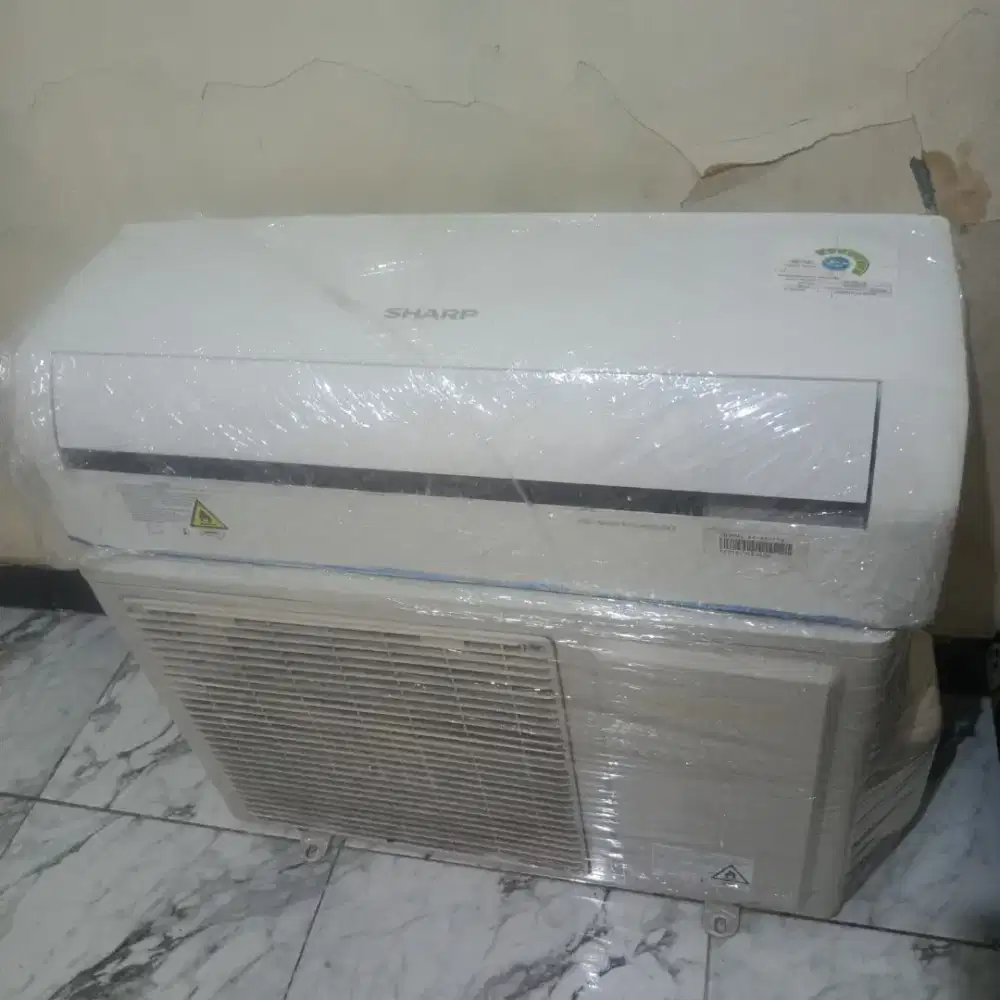 AC 0,5 PK SHARP dijual cepat