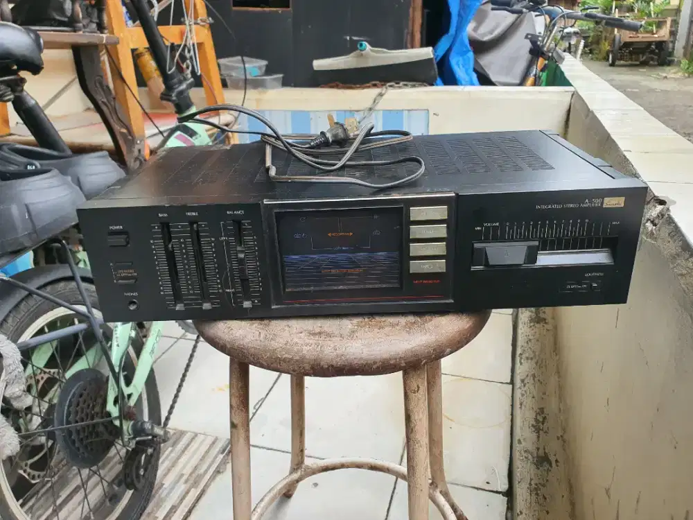 Ampli Sansui A-500
