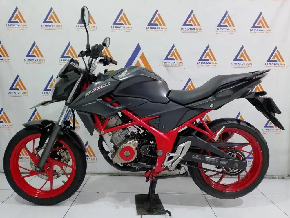 CB 150R StreetFire SE TH 2016 CASH/ TT/CC BUNGA0%/KREDIVO/SPAYLATER